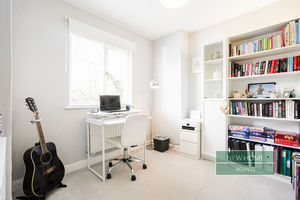 Photo 13- click for photo gallery